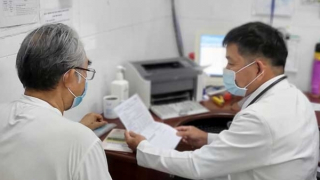 Cảnh báo tình trạng “tự làm bác sĩ”