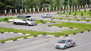 Siết chặt đào tạo, sát hạch, cấp đổi bằng lái xe