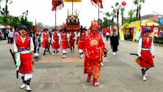 Nhiều hoạt động văn hóa - lễ hội nhằm bảo tồn, phát huy các giá trị truyền thống