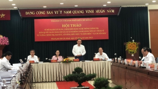 Xây dựng, chỉnh đốn Đảng, chống chạy chức chạy quyền