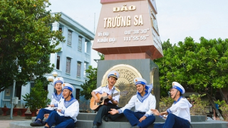 Ấm áp Trường Sa