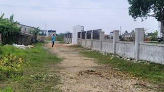 Mẹ liệt sĩ hiến đất tiền tỷ, chính quyền “mãi không làm đường”