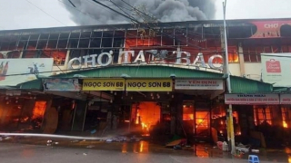 Cháy tại chợ đầu mối lớn nhất Hải Phòng