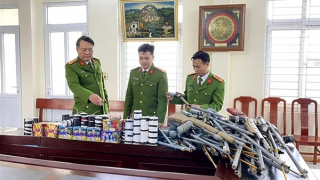 Công an Hà Tĩnh thực hiện tốt công tác thu hồi vũ khí, vật liệu nổ