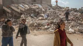 Người Tây Bắc Syria "chết mòn" chờ cứu hộ