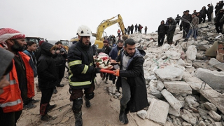 Quốc tế hướng về tâm chấn, Syria tranh thủ nguồn lực