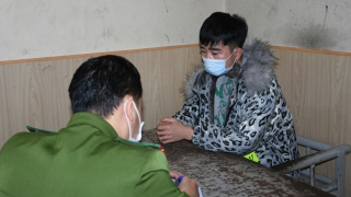 Thoát hiểm nhờ kĩ năng phòng, chống cướp ngân hàng