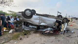 Xác định danh tính các nạn nhân trong vụ xe khách tông xe container