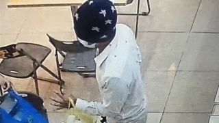 Bắt đối tượng dùng súng cướp ở cửa hàng Thế giới di động