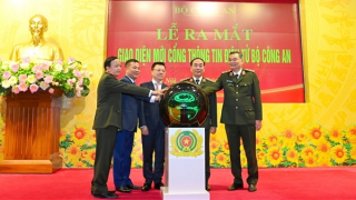 Thắp sáng hình ảnh người chiến sĩ Công an cơ sở để nhân dân thêm hiểu và tin yêu