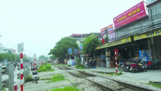 Vẫn còn hơn 3.500 lối đi tự mở trên toàn mạng lưới đường sắt