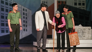 Biểu diễn vở kịch “Cận vệ” – tác phẩm sân khấu ngợi ca lực lượng Cảnh vệ CAND