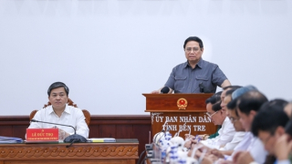 Thúc đẩy hạ tầng kết nối và kinh tế biển, tạo động lực phát triển mới cho Bến Tre