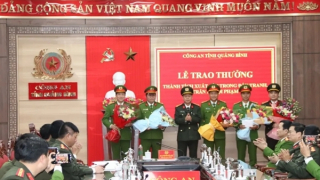 Nhiều đơn vị được khen thưởng đột xuất về phòng chống tội phạm