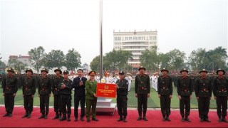 Huấn luyện chiến sĩ mới là nhiệm vụ trọng tâm, then chốt của công tác huấn luyện