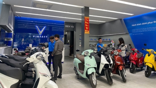 Hàng trăm nhà đầu tư đăng ký mở đại lý ủy quyền xe máy điện VinFast
