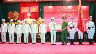 Xứng đáng là "quả đấm thép" trong phòng, chống tội phạm