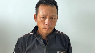 Tạm giữ hình sự đối tượng "luyện chưởng" làm shipper trọng thương