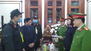 Chính quyền tắc trách, doanh nghiệp lộng hành