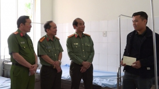 Khởi tố 10 đối tượng liên quan vụ chém Phó Trưởng Công an xã bị thương