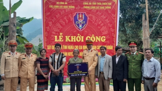 Cục CSGT khởi công xây nhà tình nghĩa cho 2 hộ dân có hoàn cảnh khó khăn