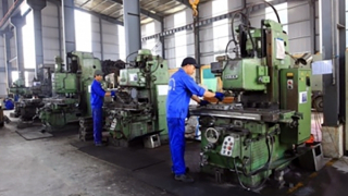 Khan hiếm đơn hàng, doanh nghiệp xoay xở tìm “thị trường ngách”