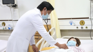 (Hi hữu): Vỡ gan vì dây đai nịt bụng giảm cân