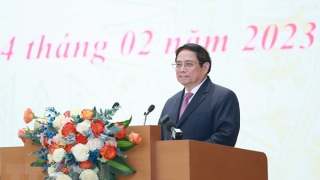 Đồng hành, chia sẻ, tạo điều kiện đưa ngành y tế phát triển nhanh, bền vững