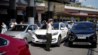 Đề xuất triển khai thu phí không dừng tại các cảng hàng không