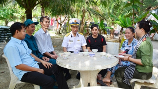 Những “hạt giống đỏ” ươm mầm nơi đất thép (bài 2)