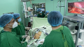 Những “chiến sĩ áo trắng” hết lòng vì người bệnh