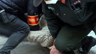 Khởi tố đối tượng say rượu, chống đối tổ công tác 141