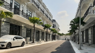 Cận cảnh 42 căn nhà liên kế xây dựng trái phép ở Vĩnh Long