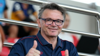 “Núi” công việc đón chờ ông Troussier