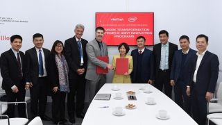 Viettel và Intel hợp tác phát triển công nghệ hạ tầng số