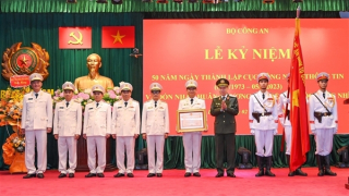 Cục Công nghệ thông tin đón nhận Huân chương Bảo vệ Tổ quốc hạng Nhì