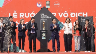Rước Cúp Vàng - Truyền cảm hứng và sức sáng tạo của bóng đá nữ