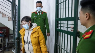 Hiện trường nơi hai “ác mẫu” bạo hành bé trai 17 tháng tuổi