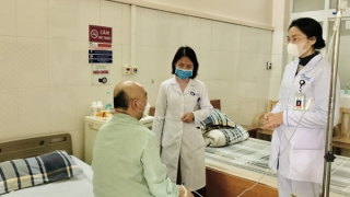 Cứu sống 1 người nước ngoài bị nhiễm liên cầu khuẩn lợn