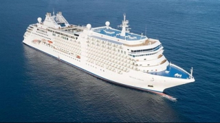 Tàu biển đưa 333 du khách quốc tế đến Nha Trang