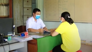 Người dân Bến Tre tích cực tham gia BHYT hộ gia đình