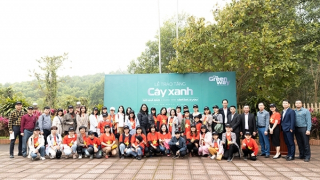 Trao 5.000 cây xanh tặng người dân Tứ Hiệp