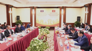 Giữ vững an ninh biên giới, góp phần phát triển kinh tế-xã hội hai nước Việt-Lào