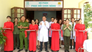 Khai trương bộ phận khám, điều trị cơ, xương khớp cho CBCS Công an tại Đà Nẵng