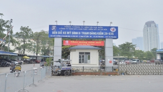 Từ chiều 11/3, có 5 trung tâm đăng kiểm đầu tiên ở Hà Nội được CSGT hỗ trợ