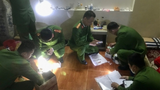 Khởi tố 3 đối tượng mua bán người dưới 16 tuổi