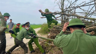 Tuổi trẻ Công an Hà Tĩnh chung tay xây dựng Nông thôn mới