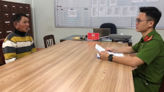 Kẻ “ăn bay” túi xách ôm tới 5 tiền án