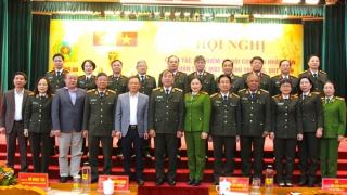 Coi trọng công tác bảo hiểm xã hội, khích lệ cán bộ, chiến sĩ yên tâm công tác