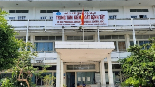 Nguyên Giám đốc CDC Cà Mau cùng 2 thuộc cấp được cho tại ngoại để điều trị bệnh